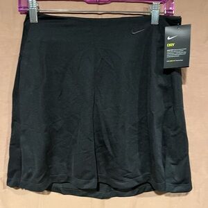 Nike Dry Sports Skirt w/ built in shorts